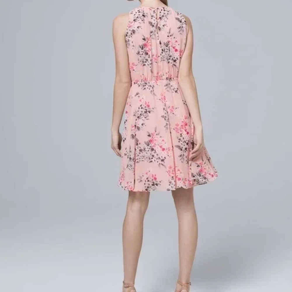 Spring Floral Keyhole Dress - Picture 11 of 11
